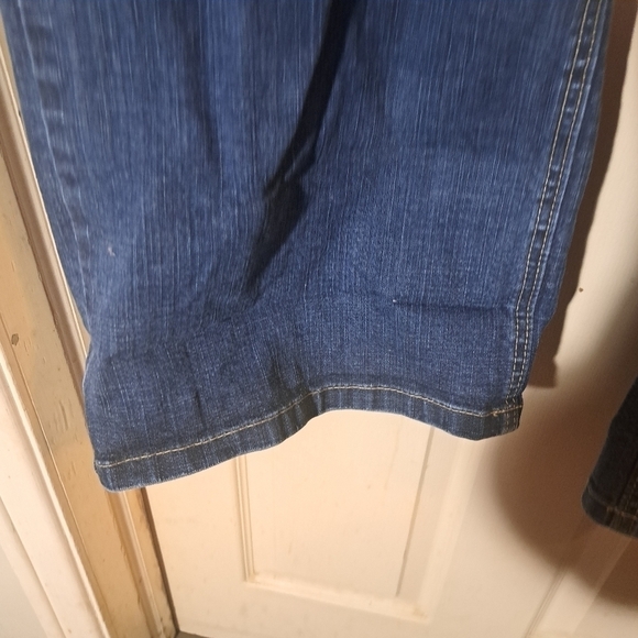 Old navy the Flirt jeans size 30 long - Picture 2 of 8